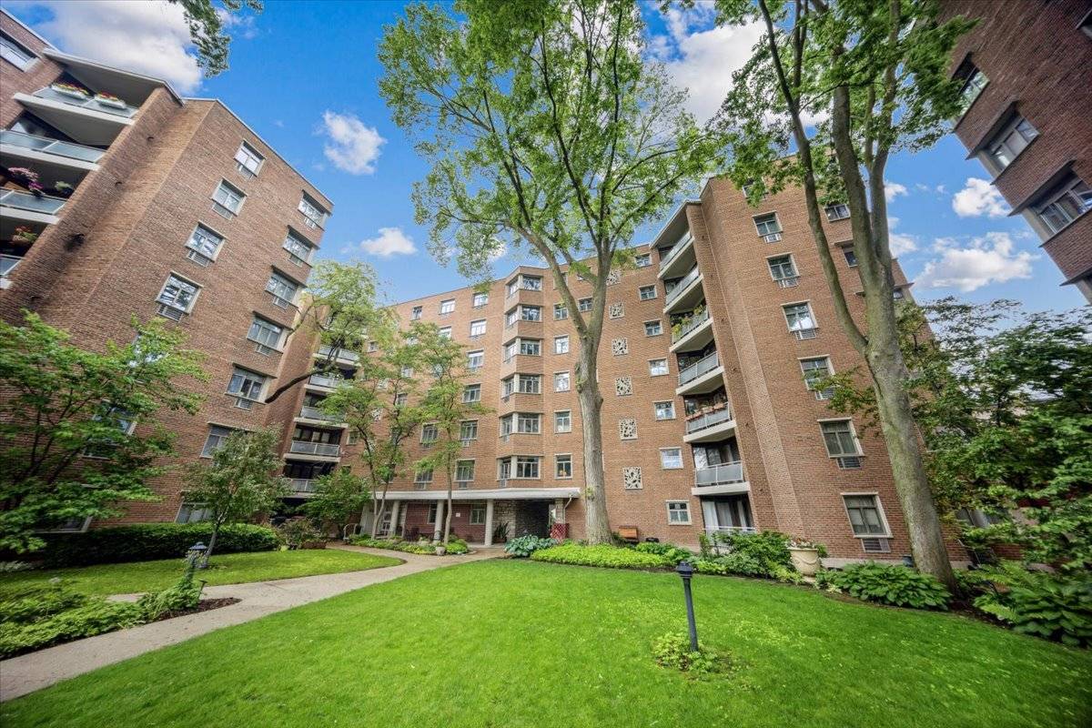 Evanston, IL 60201,1866 Sherman AVE #3NE