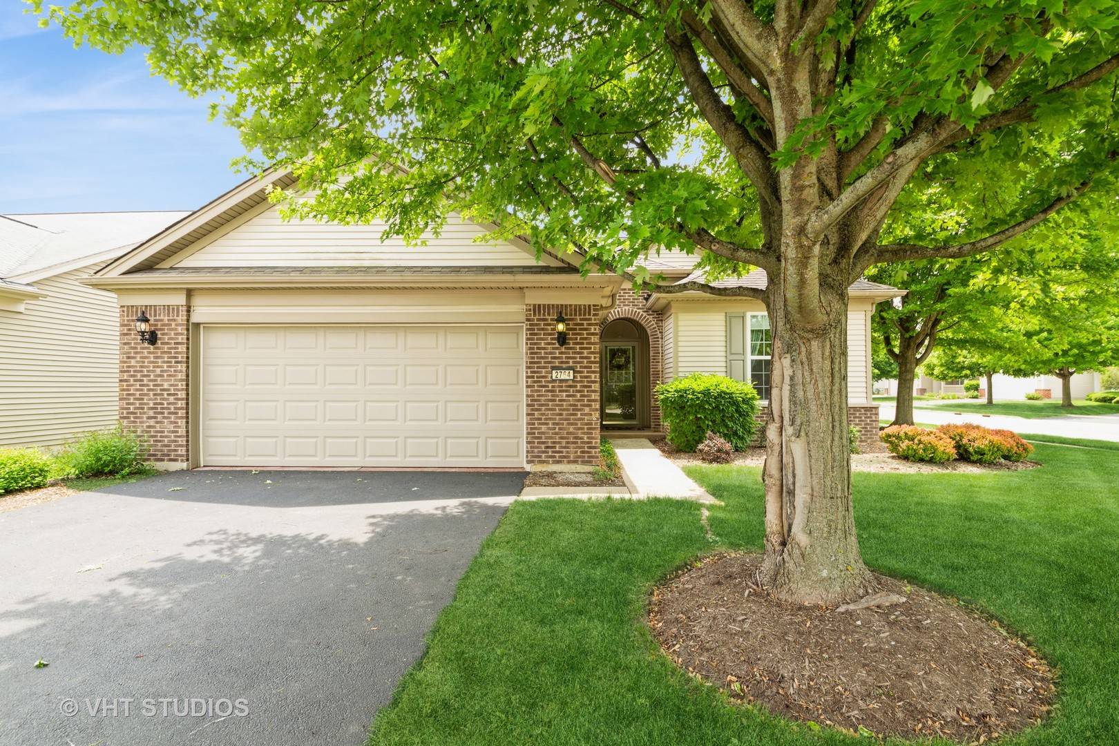 Elgin, IL 60124,2764 Cascade Falls CIR