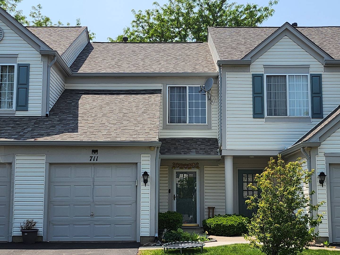Naperville, IL 60540,711 Blossom CT