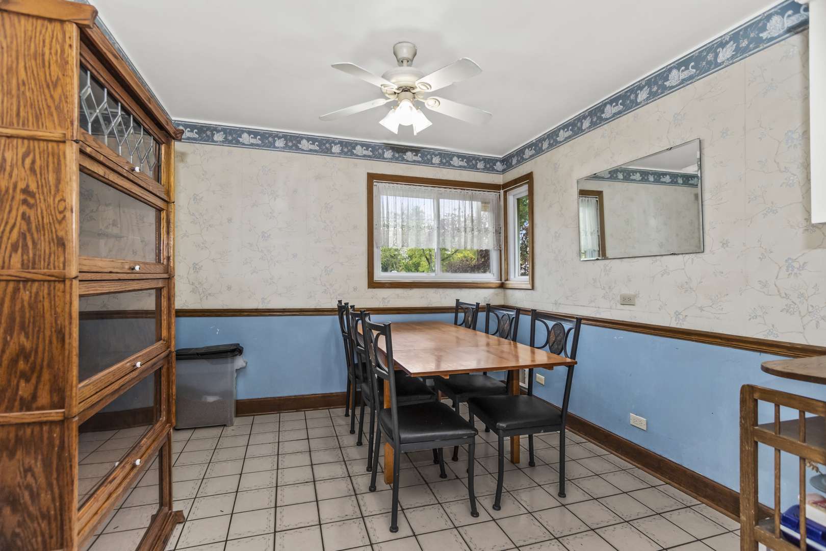 Skokie, IL 60076,8500 Lawndale AVE