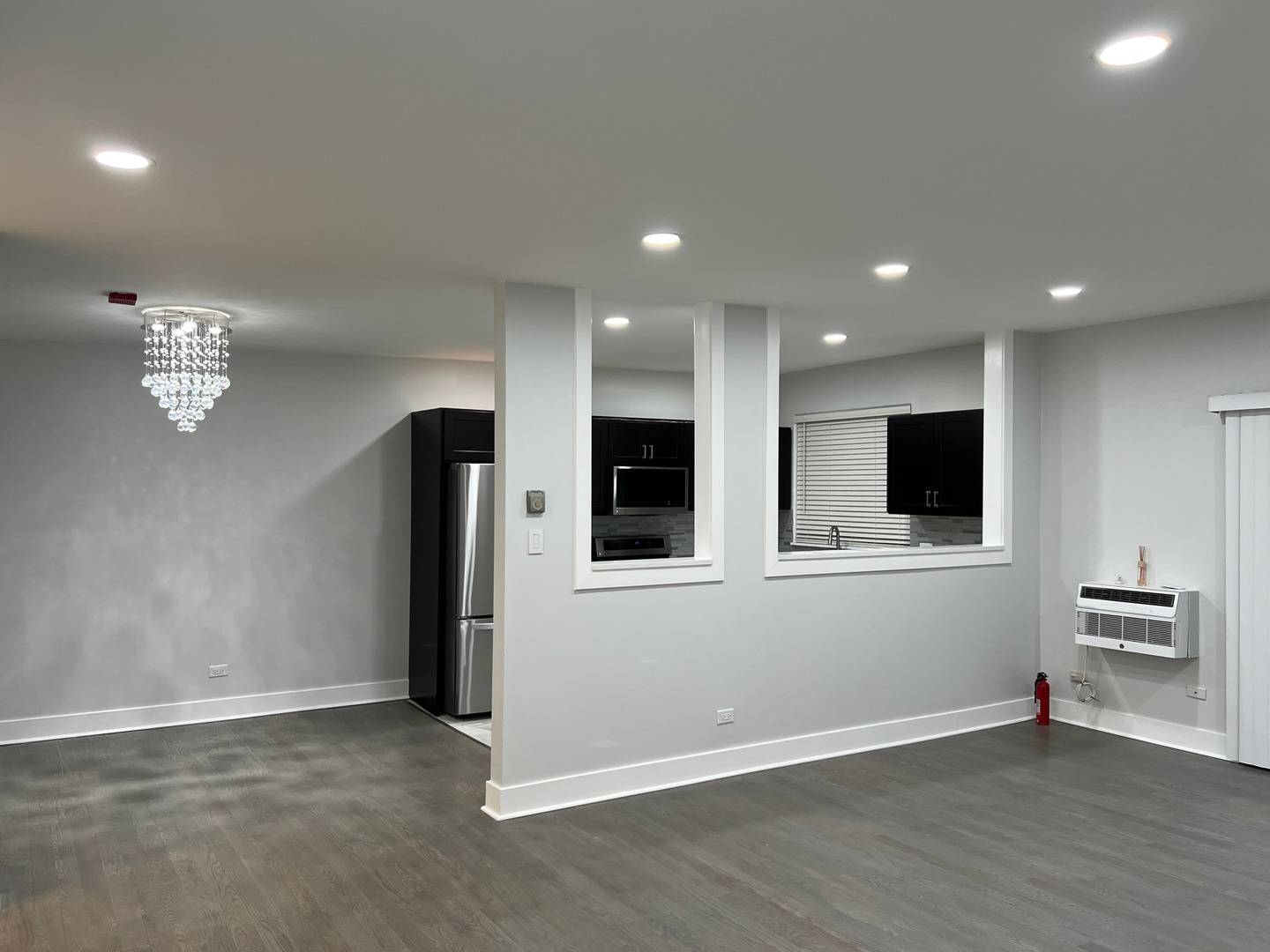 Mount Prospect, IL 60056,290 N Westgate RD #401