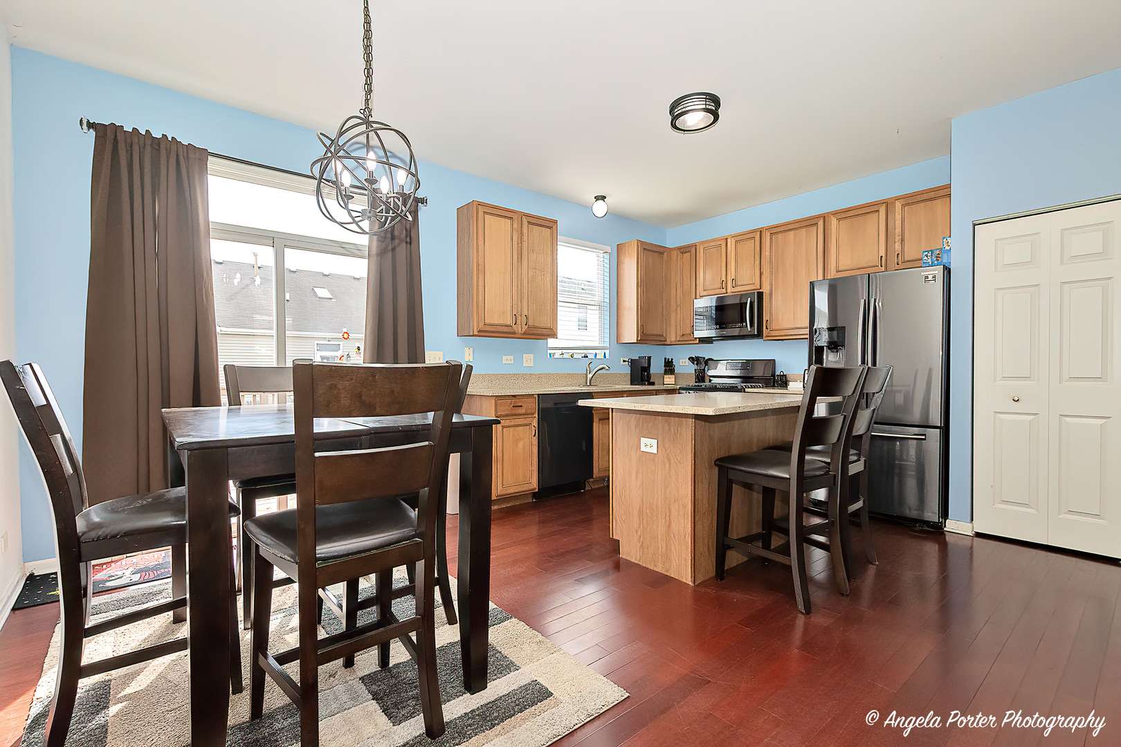 Woodstock, IL 60098,1820 Sebastian DR