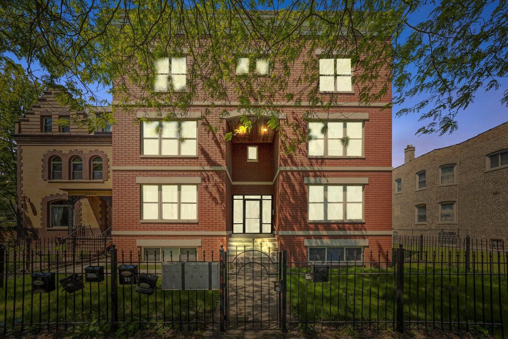 Chicago, IL 60615,6528 S University AVE #3N