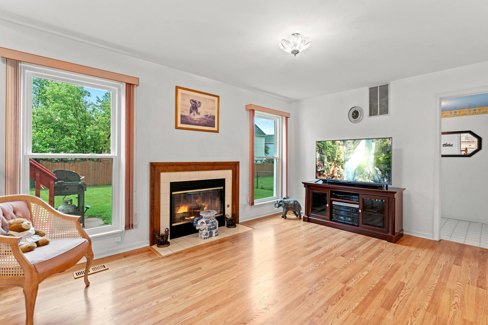 Elgin, IL 60120,1239 Spring Creek RD