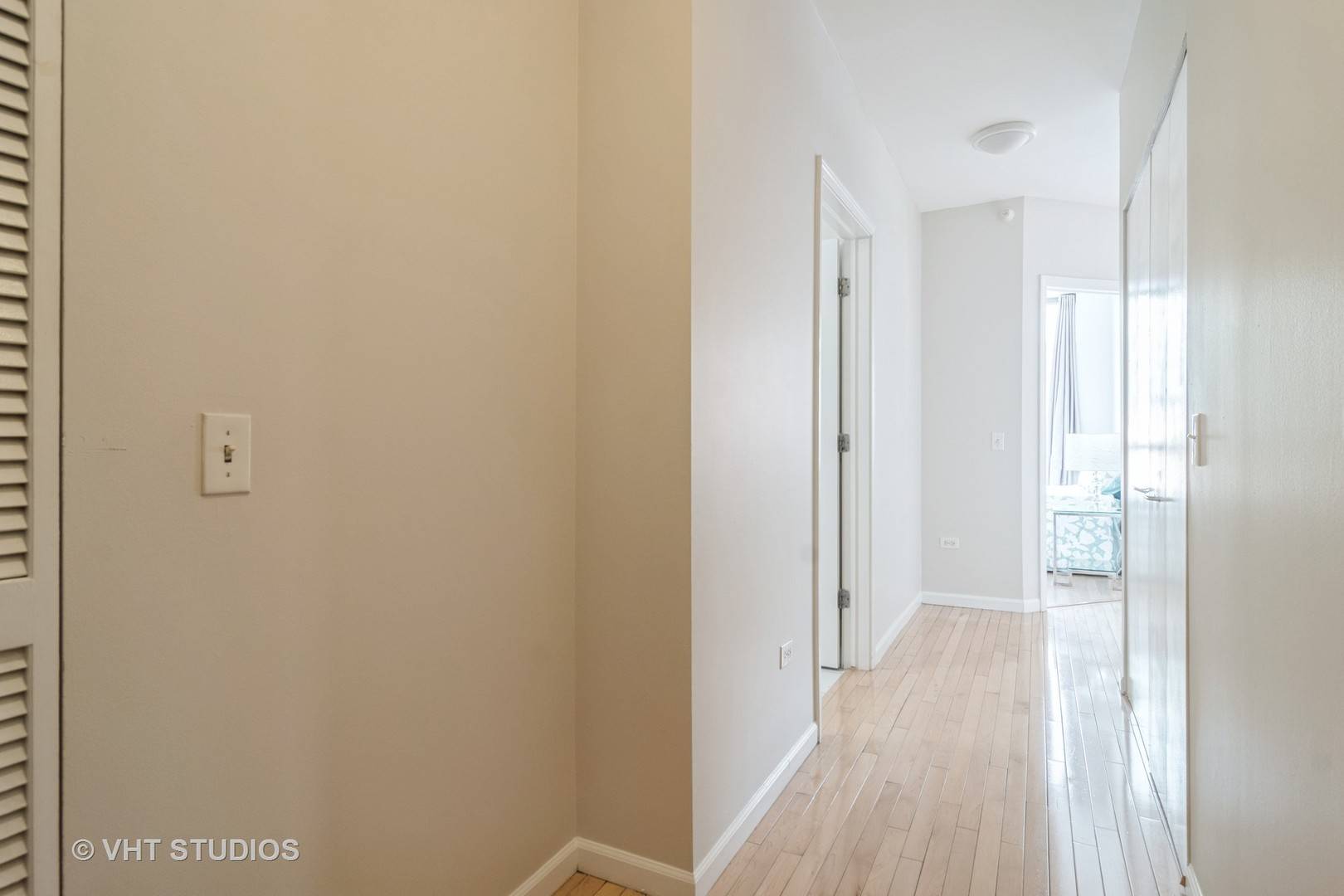 Chicago, IL 60610,600 N Dearborn ST #605