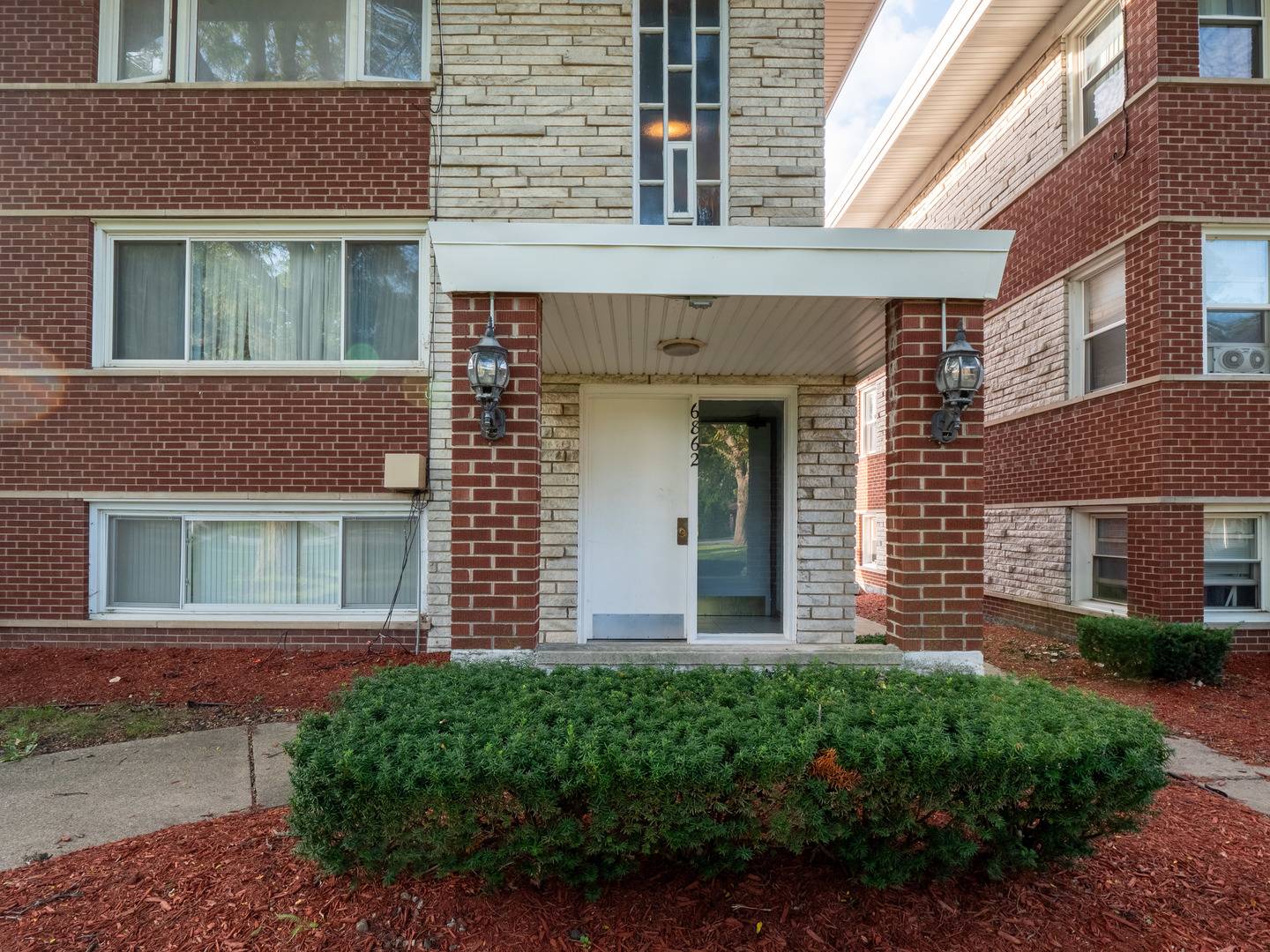 Worth, IL 60482,6862 W lode DR #3A