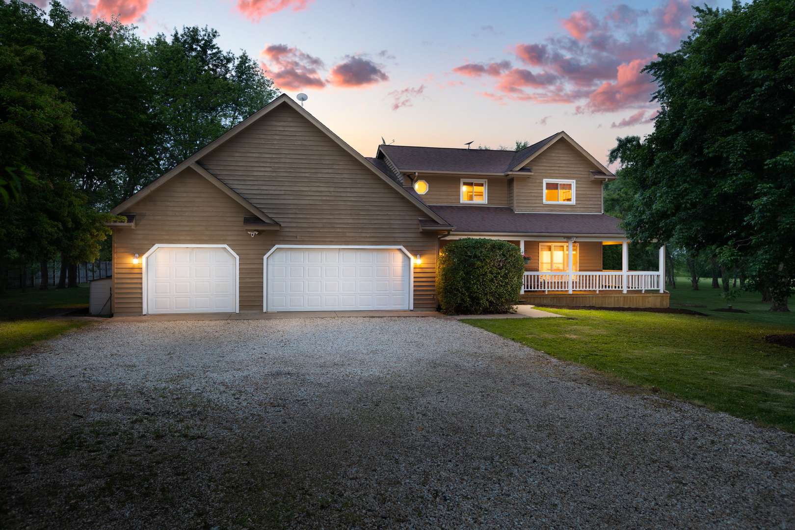 Oswego, IL 60543,12 Pioneer CT