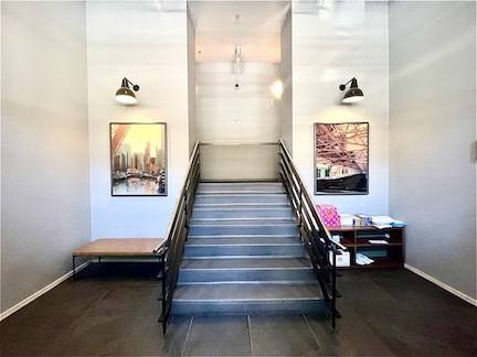 Chicago, IL 60607,817 W Washington BLVD #507