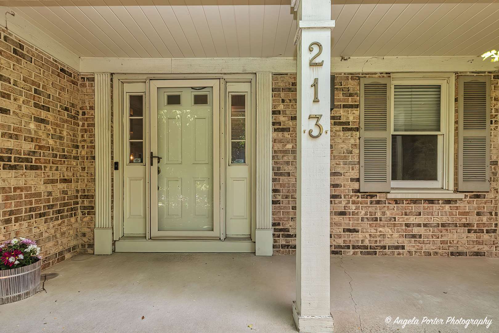 Buffalo Grove, IL 60089,213 Stanton DR