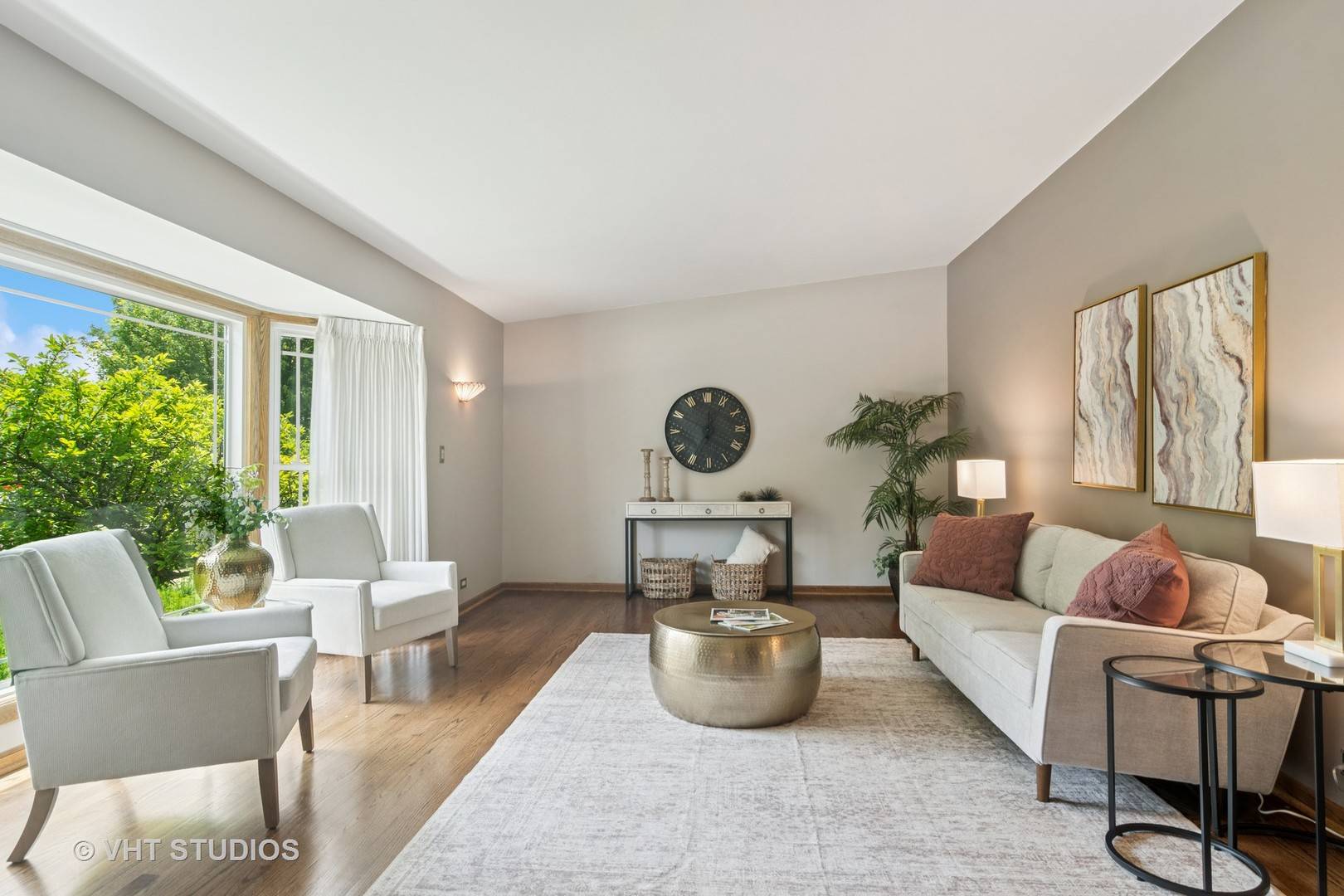Arlington Heights, IL 60004,2006 N Burke DR