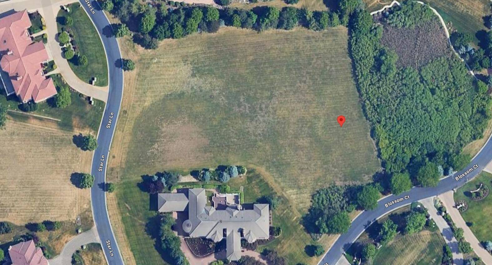 South Barrington, IL 60010,6 Blossom CT