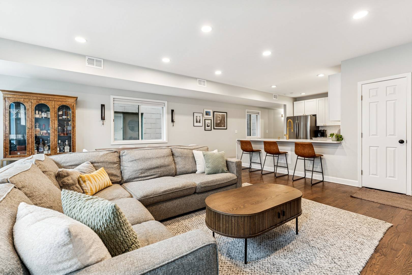 Chicago, IL 60622,2309 W CHICAGO AVE #1