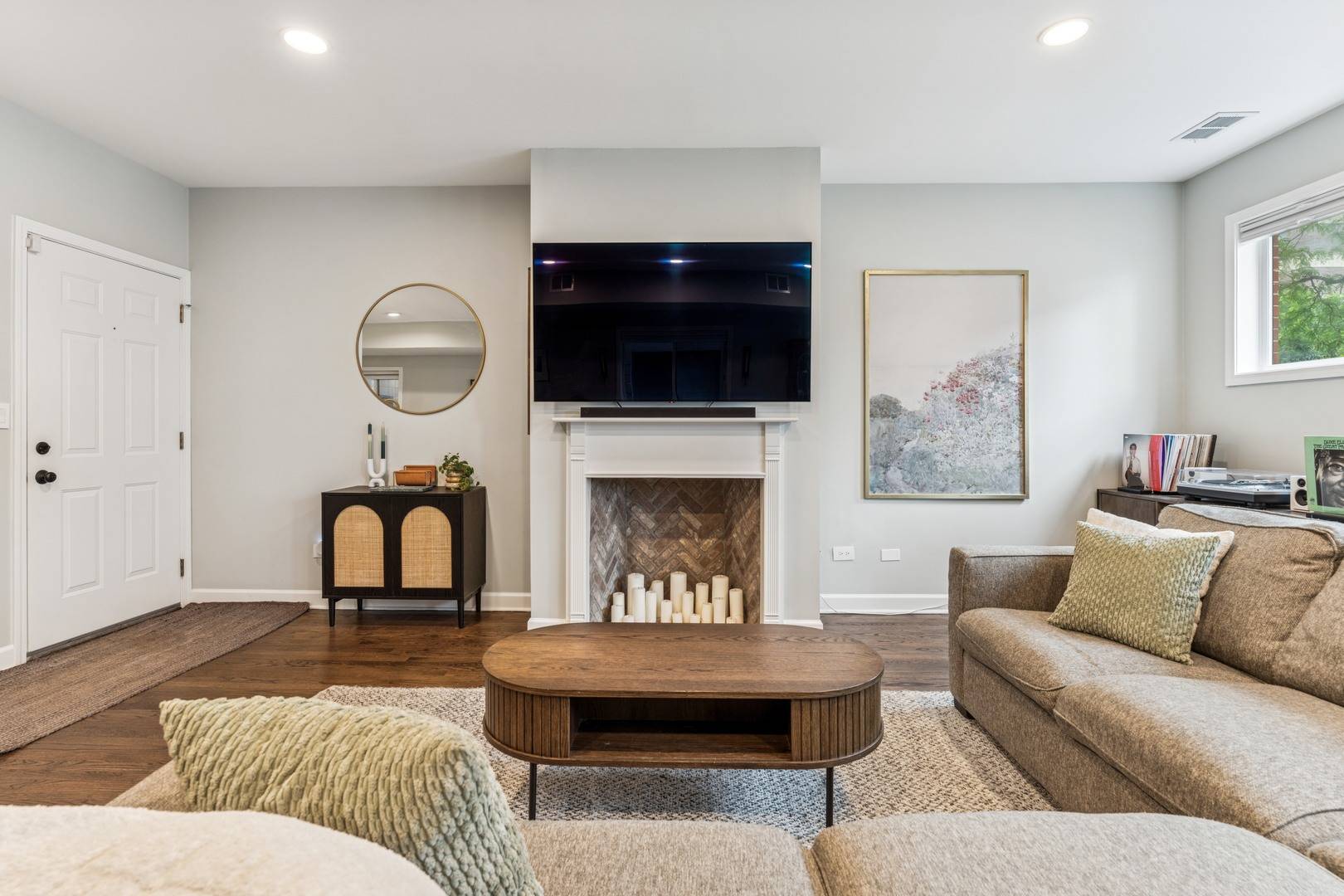 Chicago, IL 60622,2309 W CHICAGO AVE #1