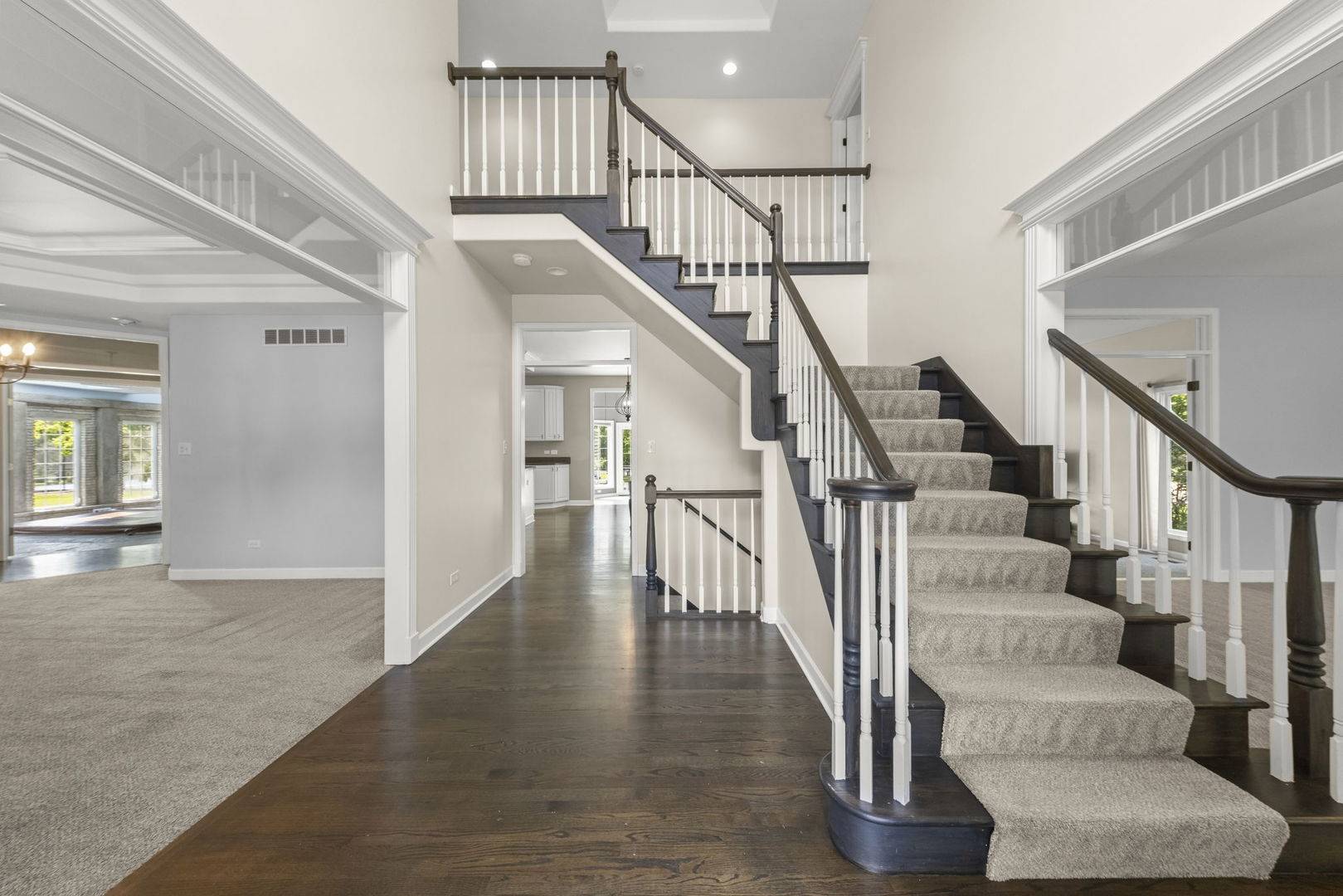 Oswego, IL 60543,499 Waubonsee CIR