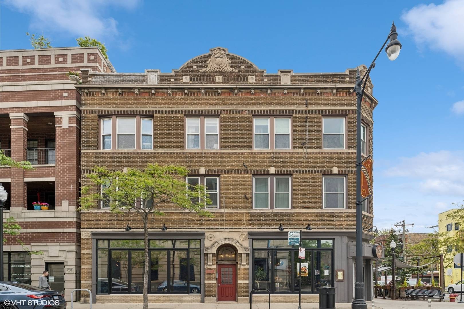 Chicago, IL 60640,5103 N Clark ST #2