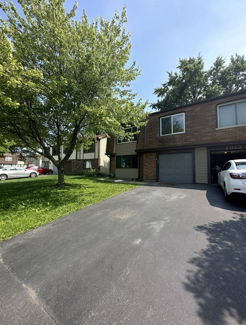 Hanover Park, IL 60133,2061 Windward LN