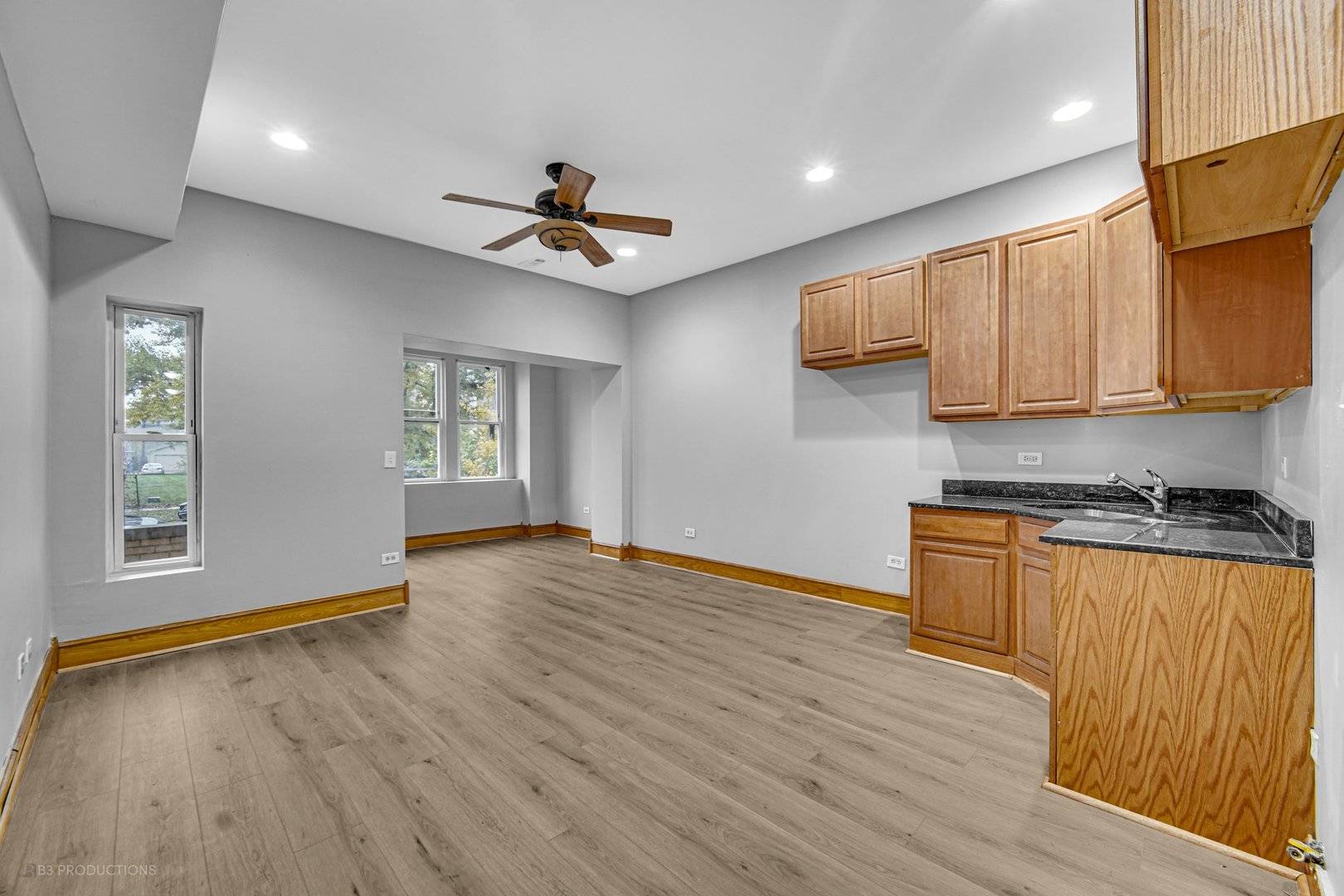 Chicago, IL 60615,4829 S PRAIRIE AVE #2