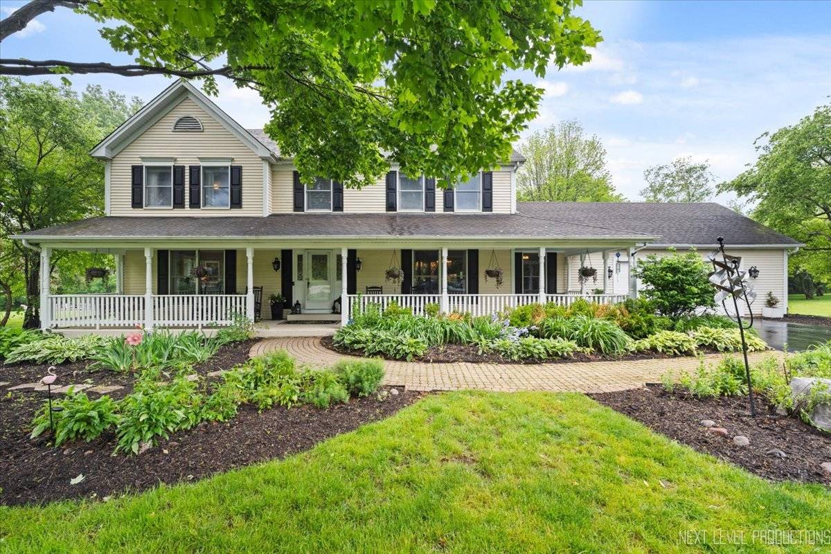 St. Charles, IL 60175,39W841 Prunetree LN