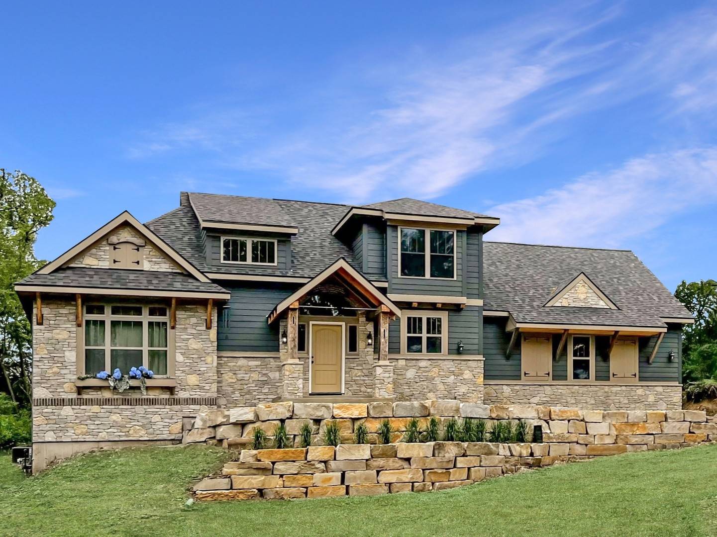 Spring Grove, IL 60081,2619 Sanctuary LN