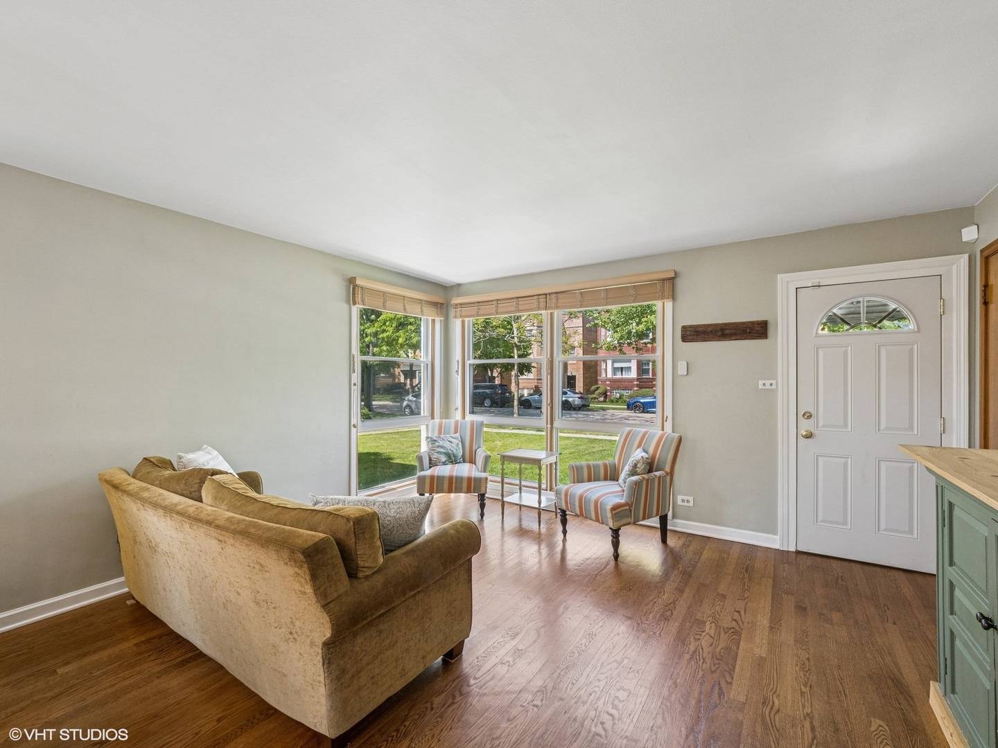 Skokie, IL 60076,8721 Saint Louis AVE
