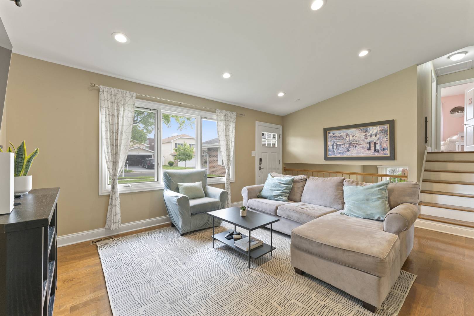Palatine, IL 60074,1122 N Cardinal DR