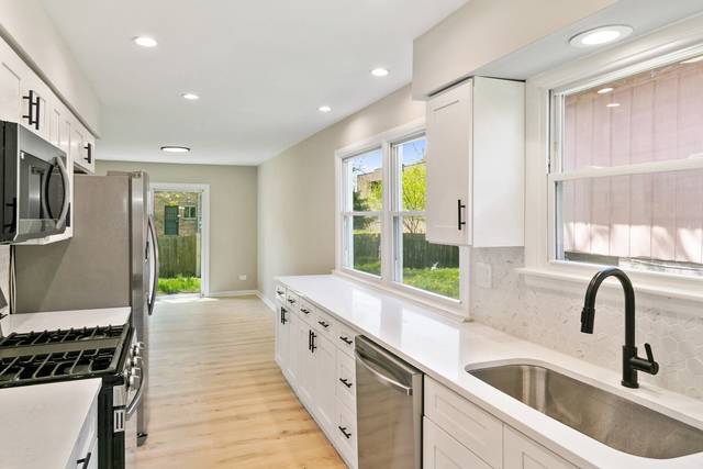 Matteson, IL 60443,4141 Applewood LN