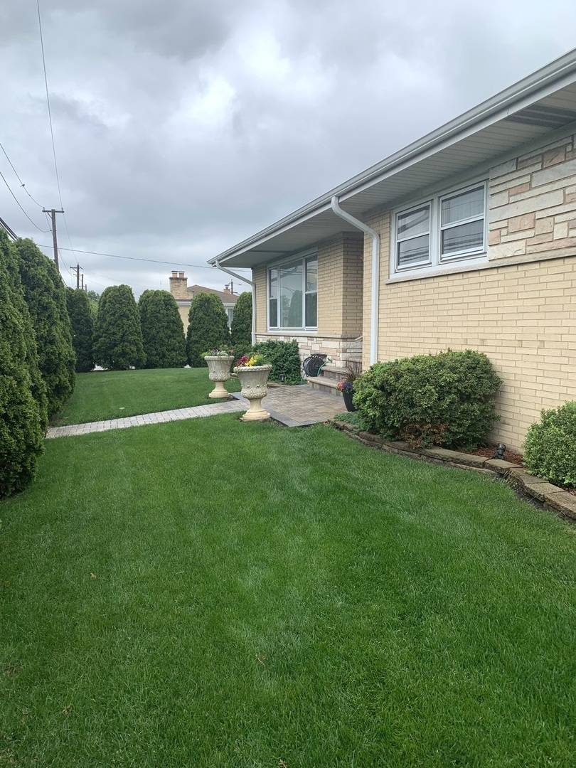 Chicago, IL 60656,8500 W WINONA ST