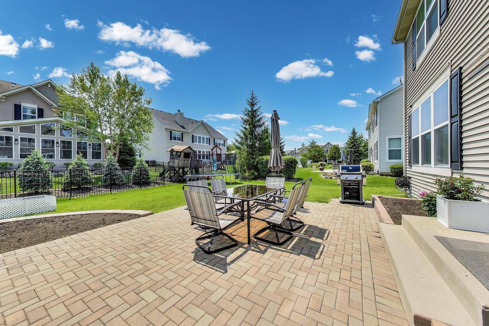 Huntley, IL 60142,11865 Connor LN