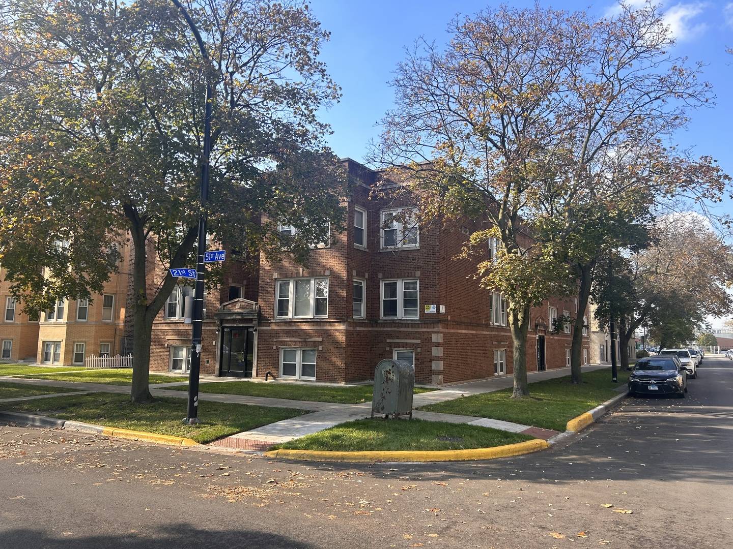 Cicero, IL 60804,5107 W 21st ST #13