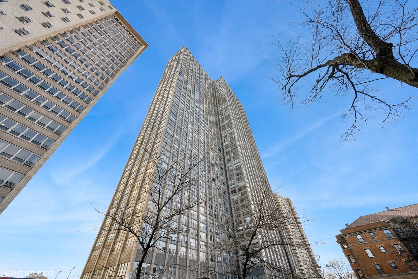 Chicago, IL 60613,655 W irving park RD #2903