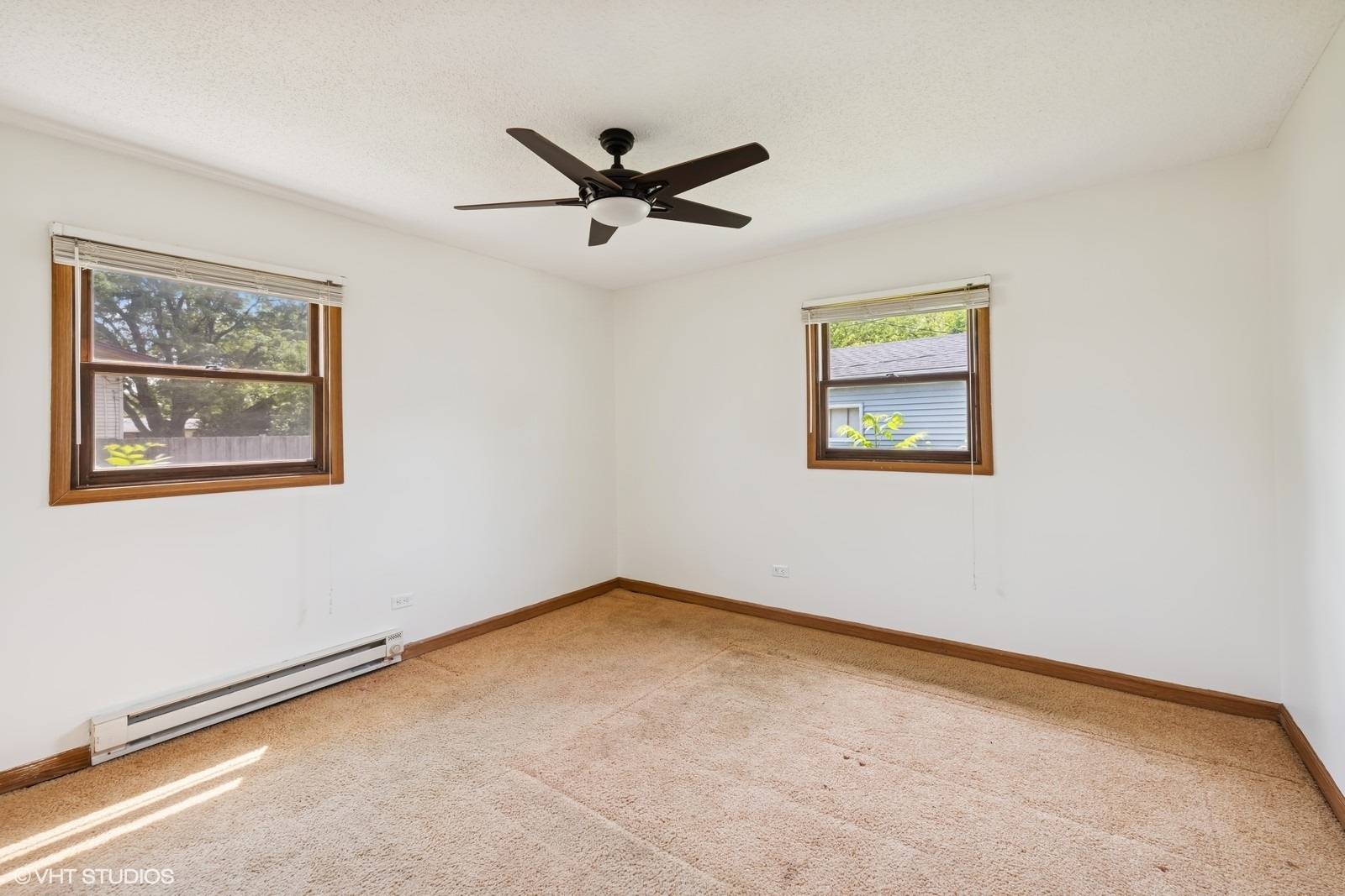 Wauconda, IL 60084,325 Larkdale Row