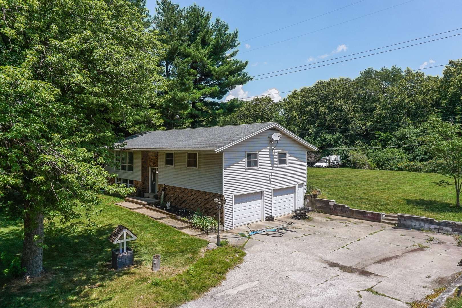 Heyworth, IL 61745,4649 Circle DR