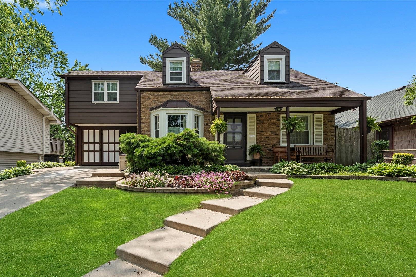 Downers Grove, IL 60515,4216 Elm ST
