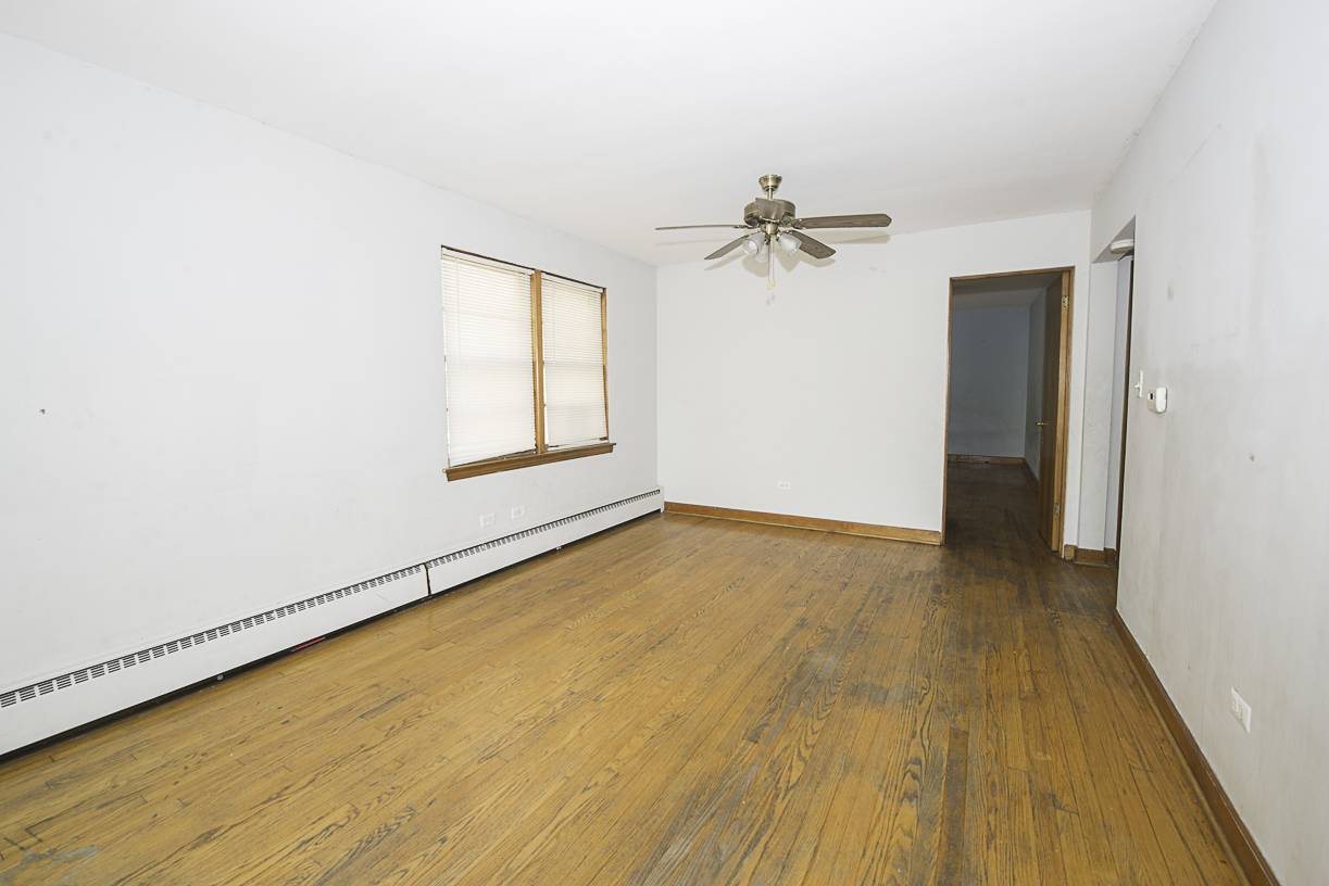 Chicago, IL 60634,4033 N Austin AVE