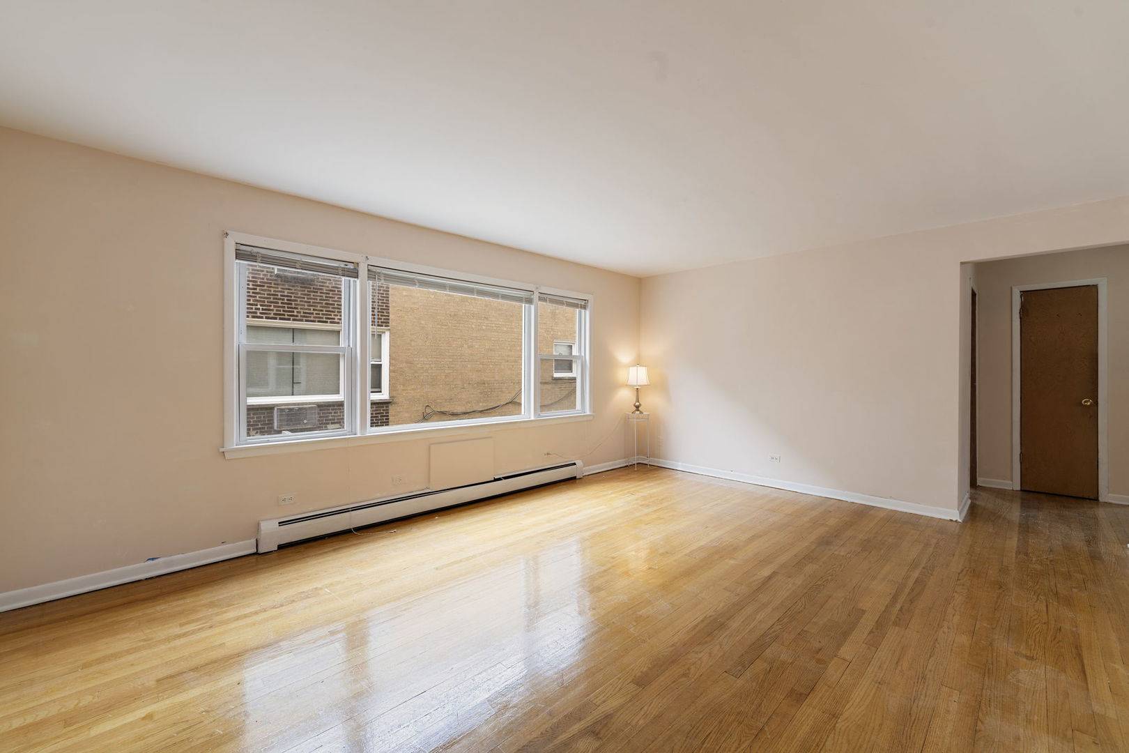 Chicago, IL 60634,6248 W Montrose AVE #1R