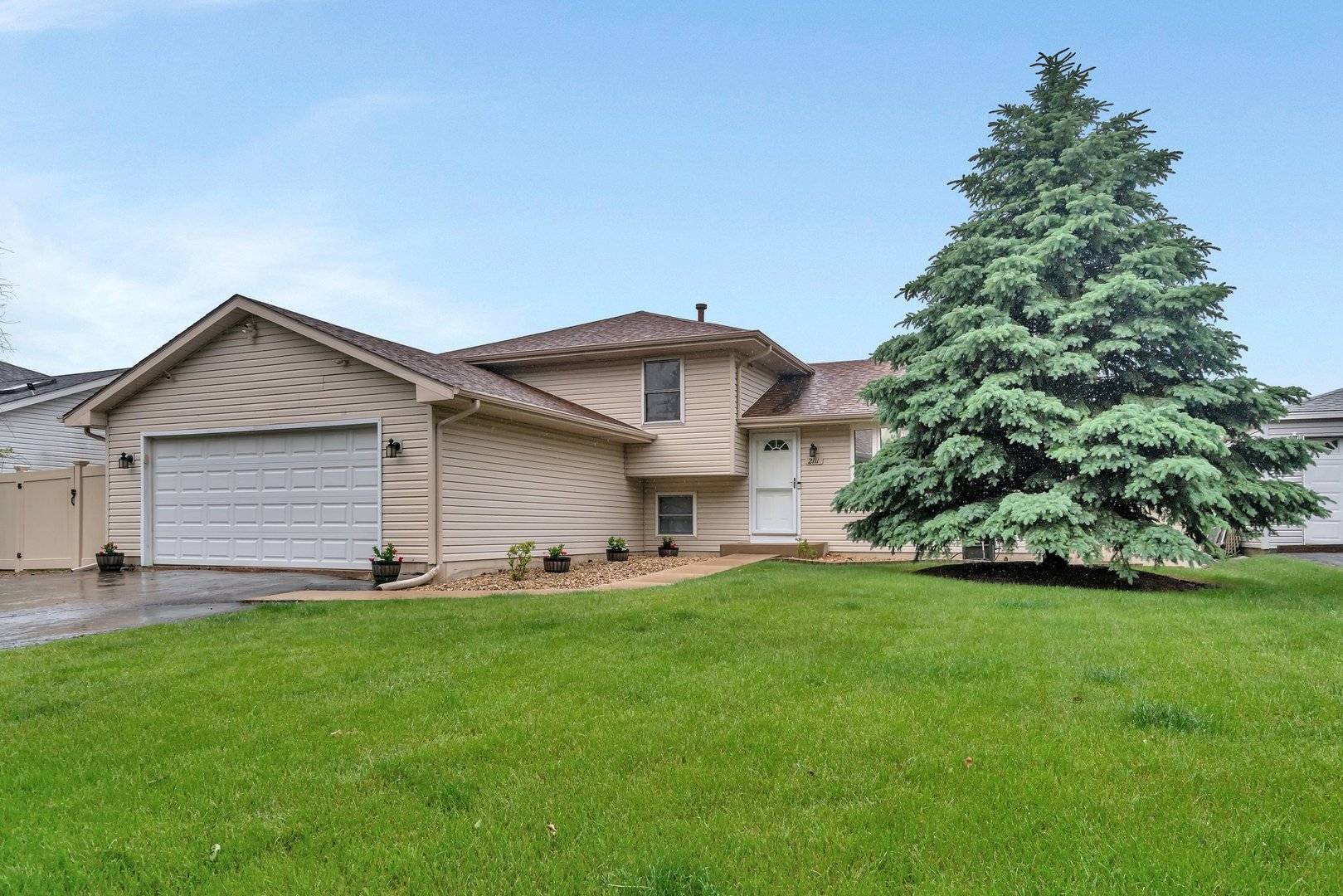 Plainfield, IL 60586,2111 Hastings DR