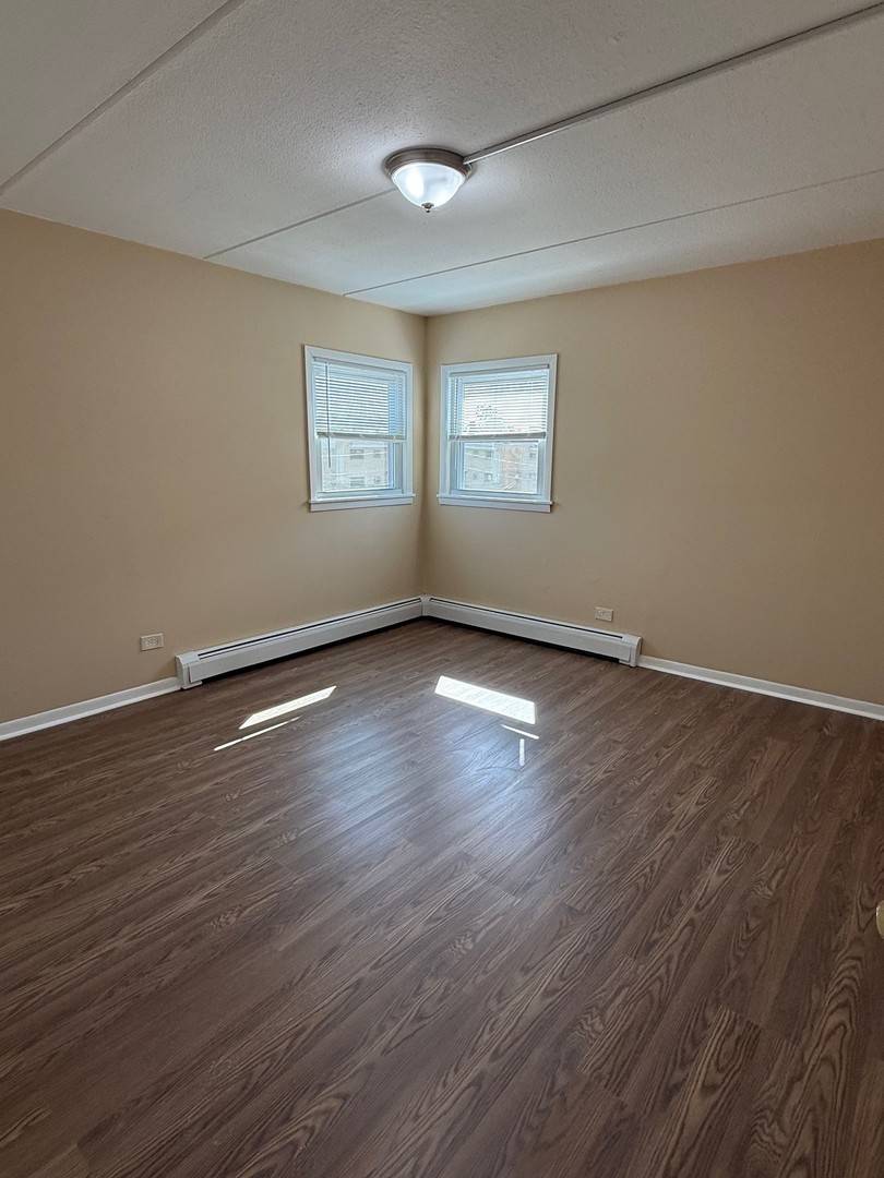 Park Ridge, IL 60068,509 Summit AVE #3N