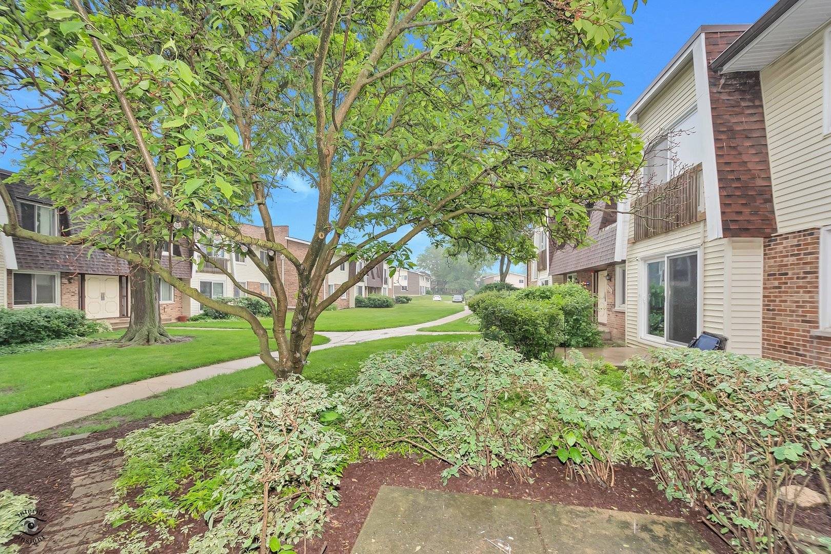 Woodridge, IL 60517,3030 Roberts DR #4