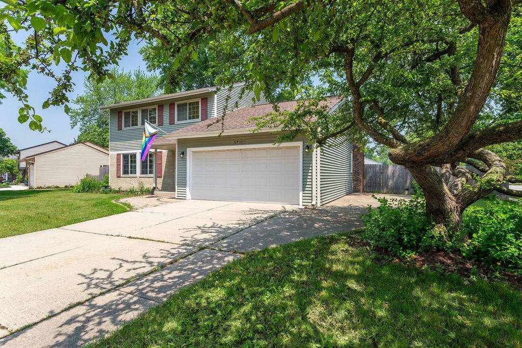 Warrenville, IL 60555,30W060 Avondale CT