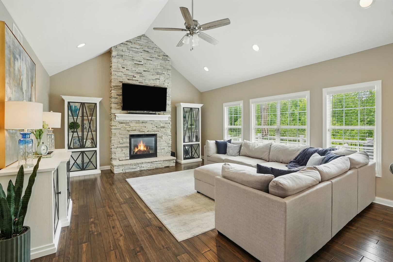 Schererville, IN 46375,2440 Braeburn PL
