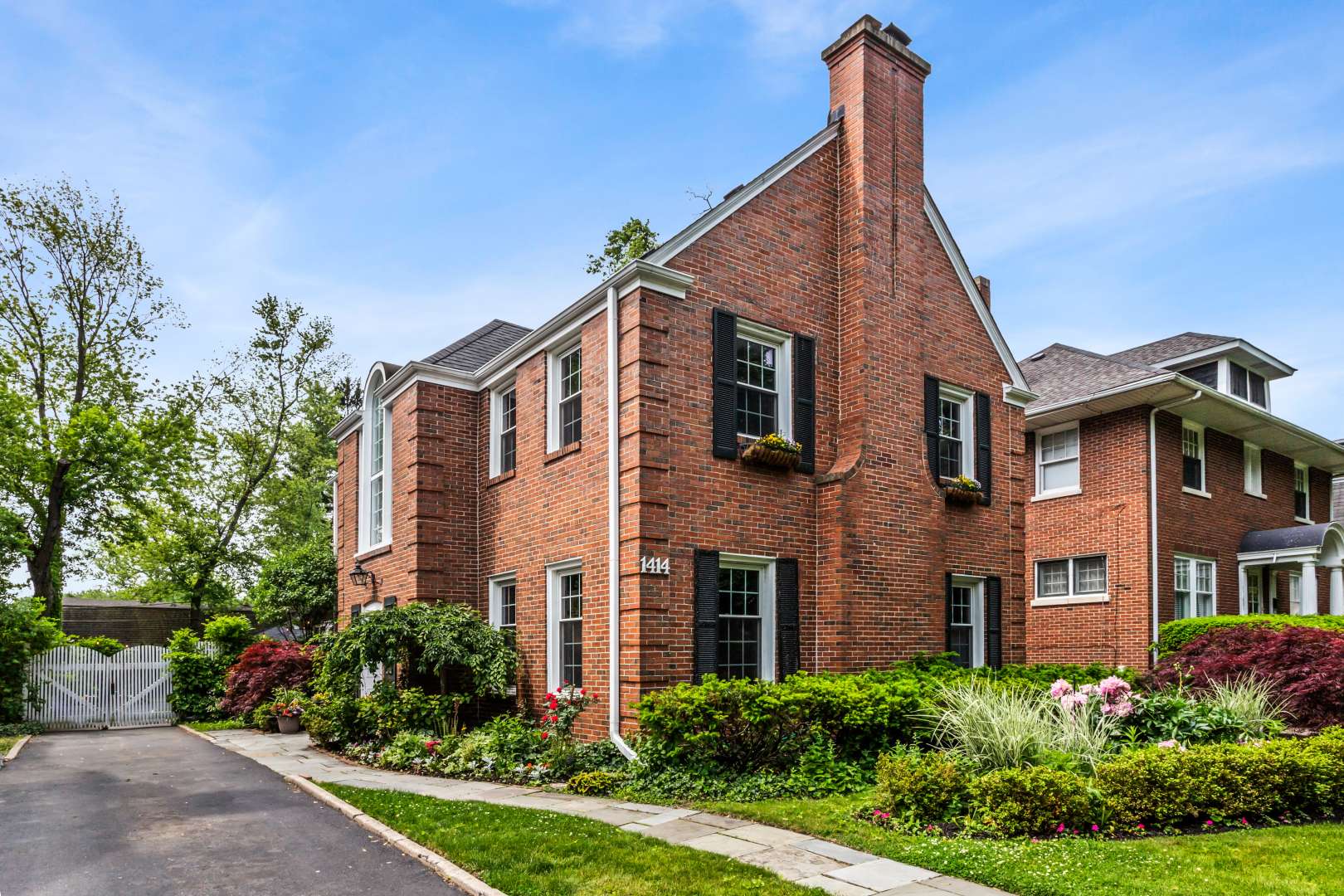 Evanston, IL 60201,1414 Lincoln ST