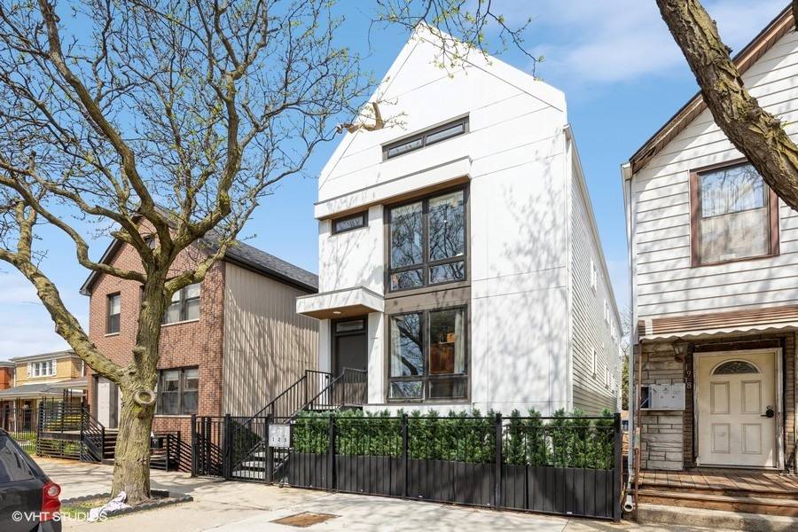 Chicago, IL 60608,1920 W Cullerton ST #3