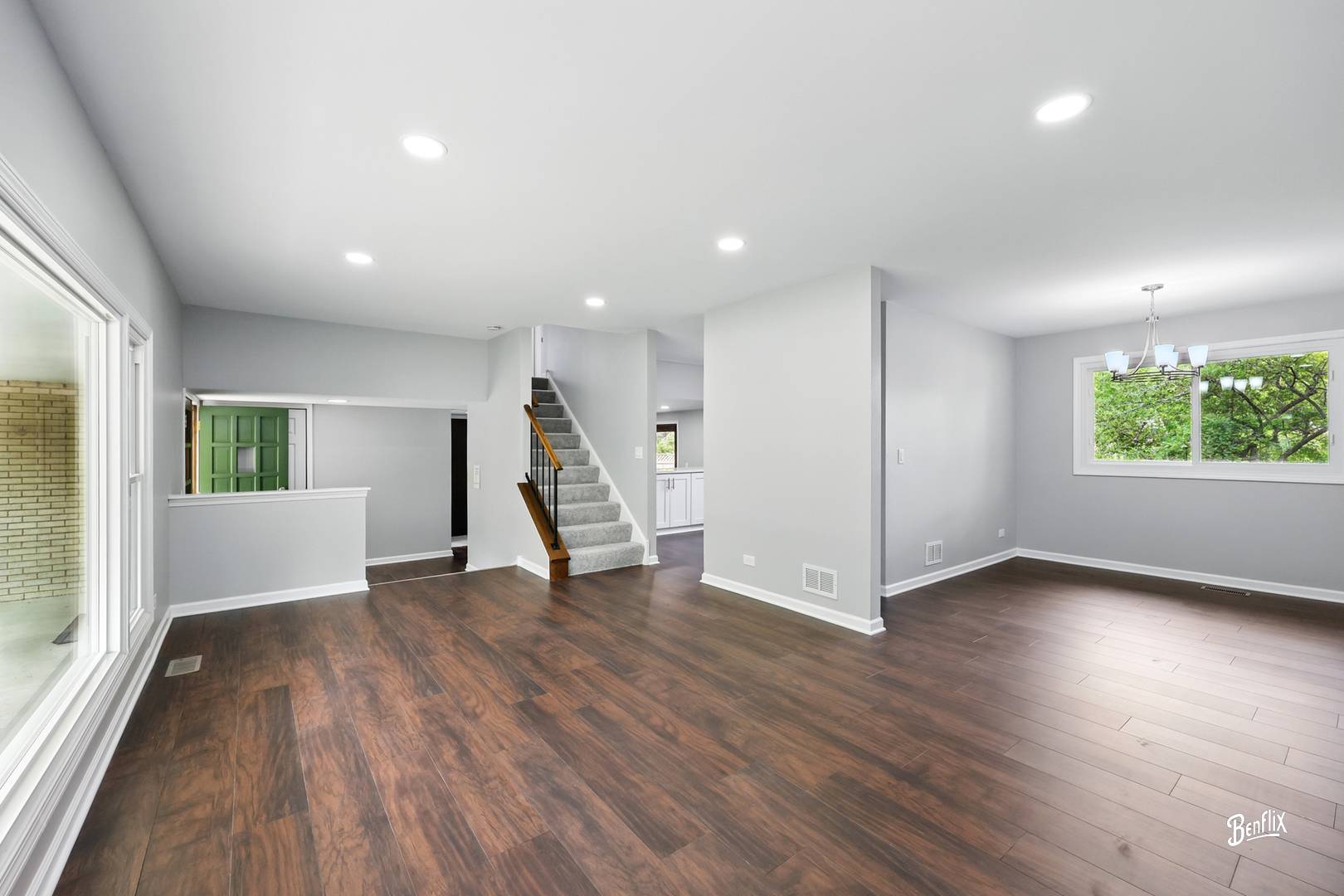 Libertyville, IL 60048,311 Greentree Pkwy