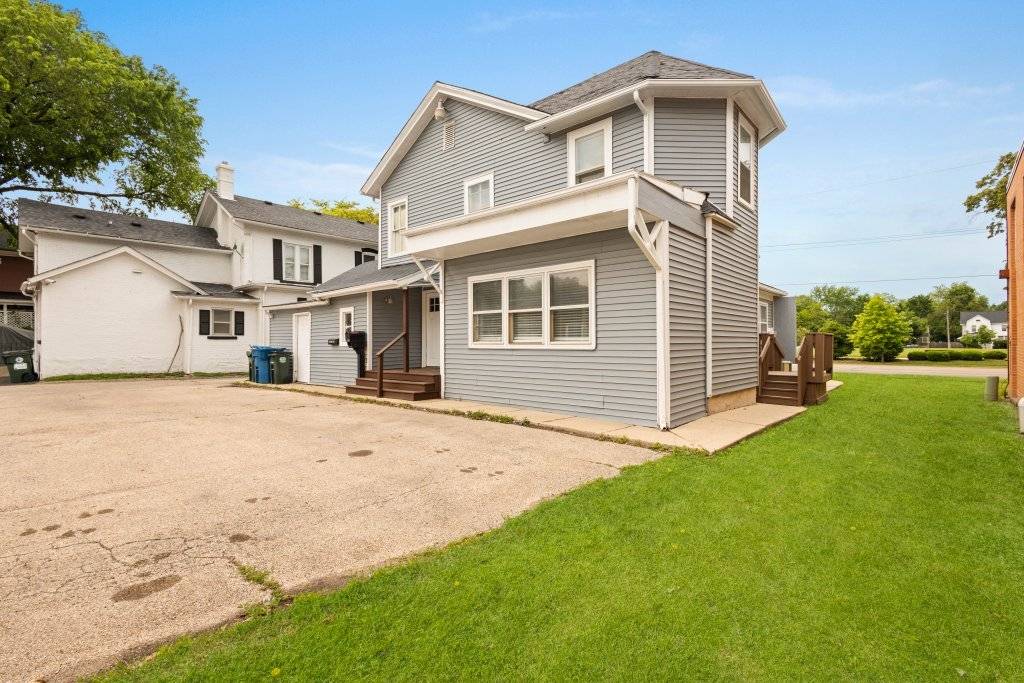 Aurora, IL 60506,450 W Galena BLVD