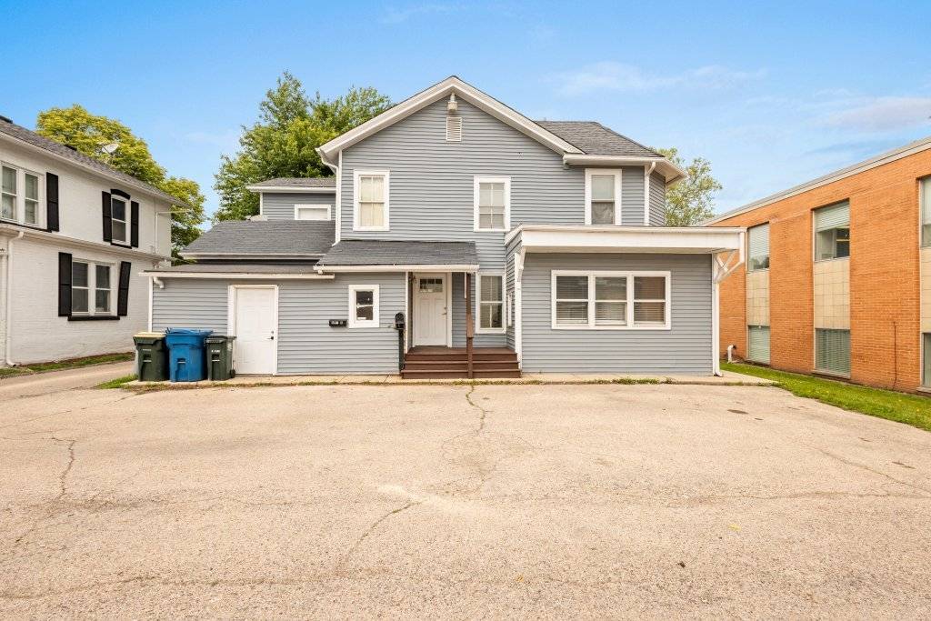 Aurora, IL 60506,450 W Galena BLVD
