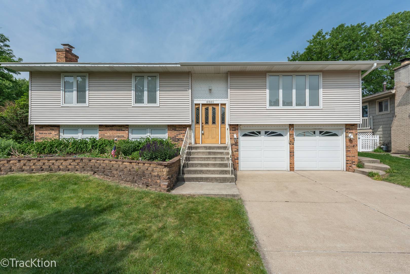 Downers Grove, IL 60516,6560 Hillcrest RD
