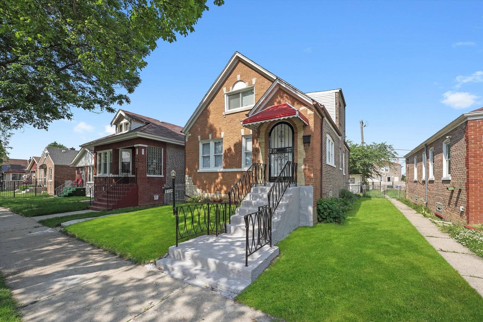 Chicago, IL 60628,9754 S Ingleside AVE