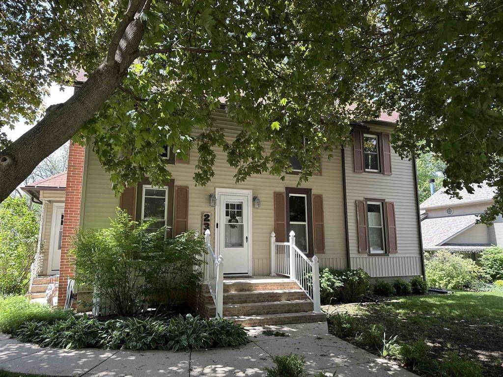 Stillman Valley, IL 61084,238 N WALNUT ST