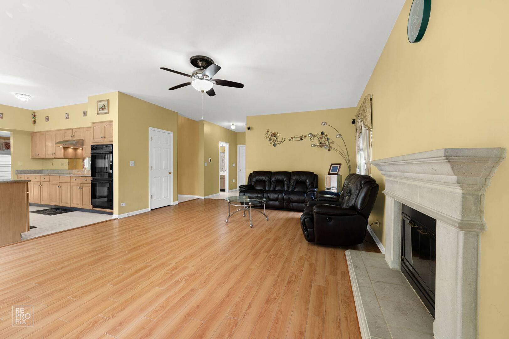 Gurnee, IL 60031,7623 BERINGER CT