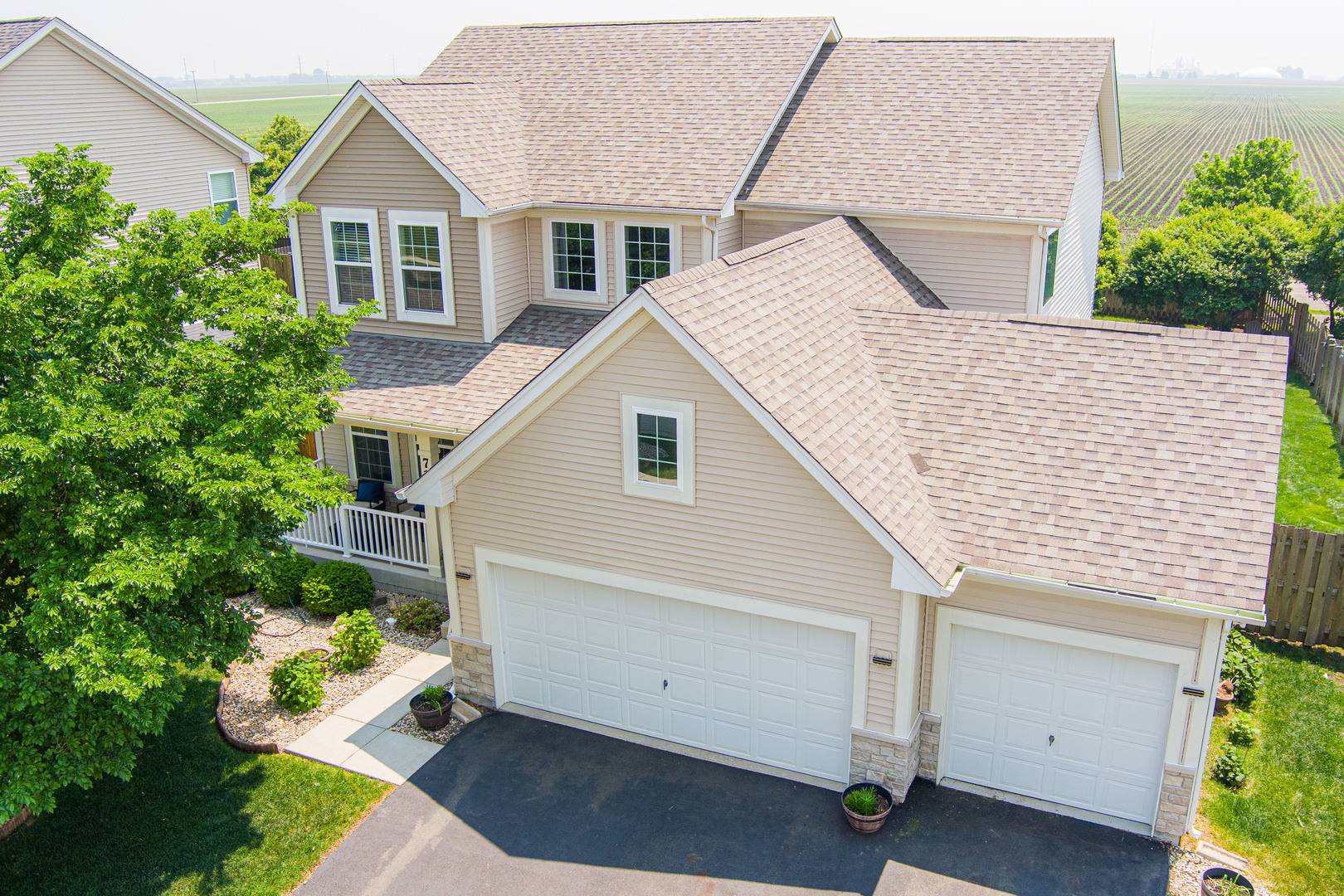 Joliet, IL 60431,7214 Donovan DR